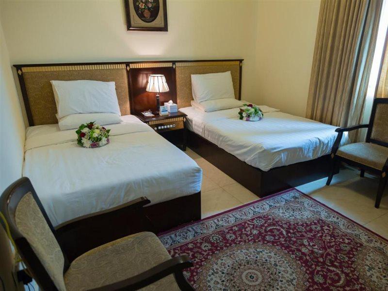 Dream Palace Hotel 2*