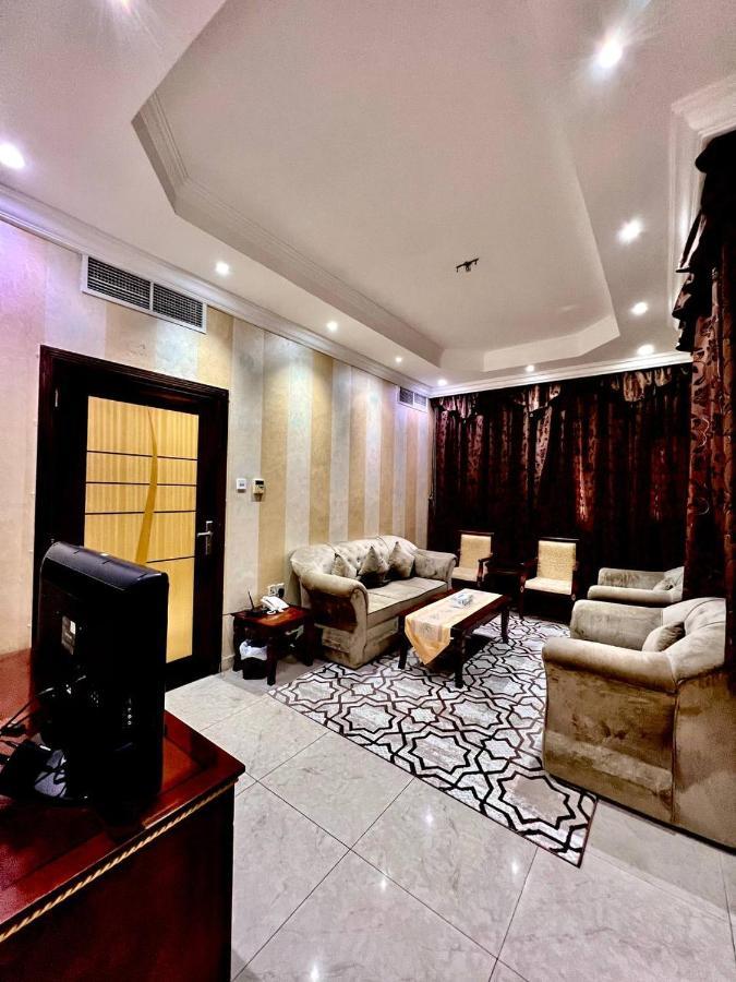 Hotel Dream Palace Adschman