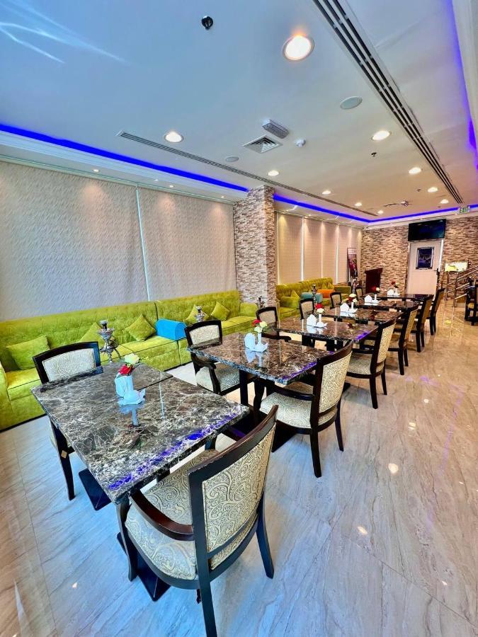 Dream Palace Hotel 2*